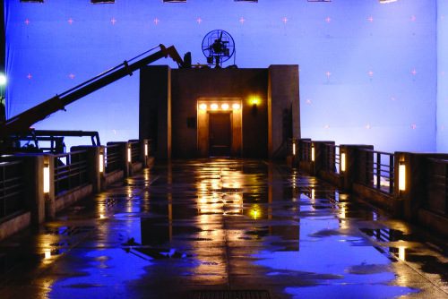 HungerGames_Dam_Photo_Close